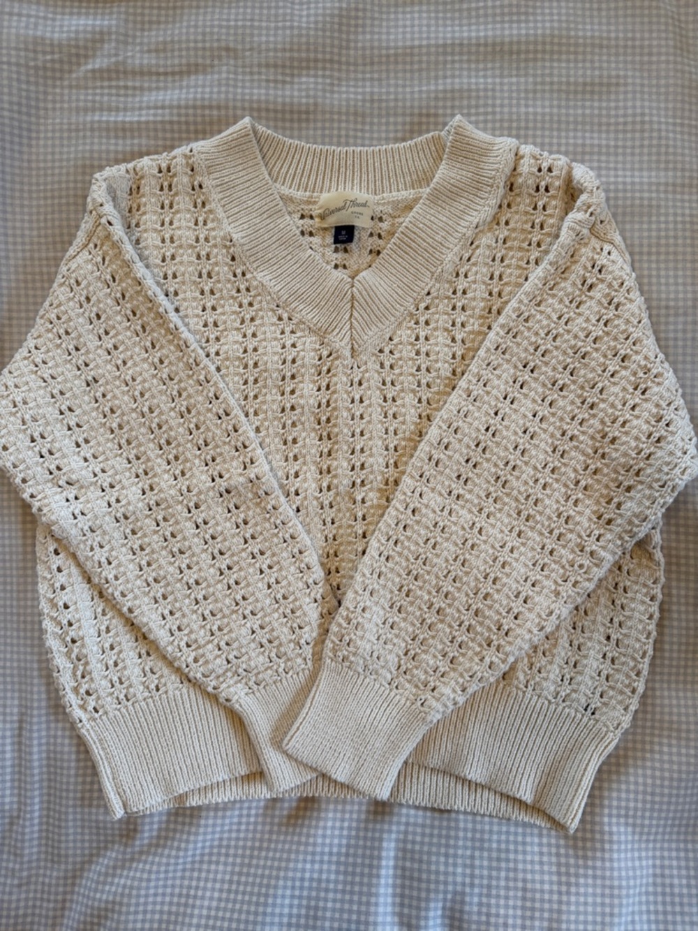 Universal Thread Cream Open-Knit V-Neck Sweater